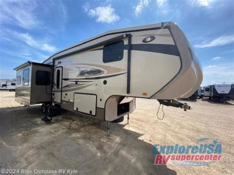 2012 Crossroads Cruiser Patriot Provincial Cf335ss Rv For Sale In Kyle