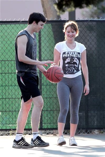 Jennifer Lawrence In Tight Pants Playing Some Basketball The Drunken