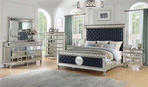 Silver Finish Wood King Bedroom Set 5pcs Contemporary Cosmos Furniture