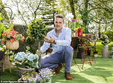 What S Odd About Tom Rawstorne S Lush Garden Answer It S All Plastic Daily Mail Online