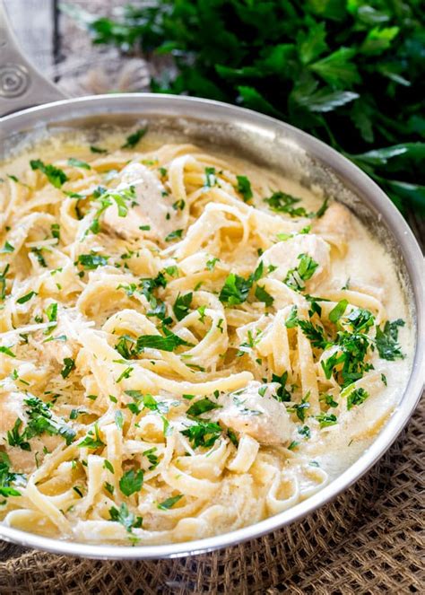 Easy Creamy Chicken Fettuccine Alfredo Jo Cooks