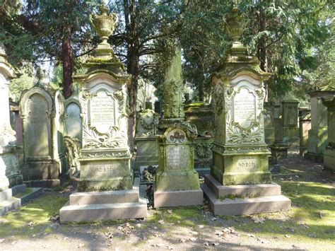 Mayer Carl Von Rothschild International Graves