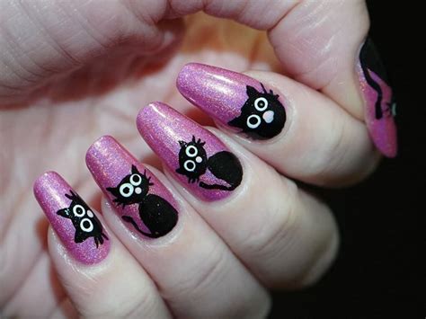 9 Cute And Easy Hello Kitty Nail Art Designs With Images Styles At Life