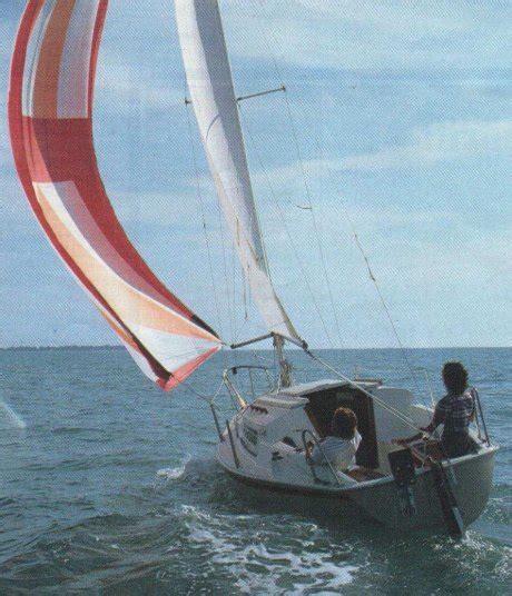 Spindrift 22 Sailboat