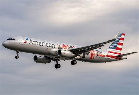 N162aa American Airlines Airbus A321 200 By Andrew Mauro