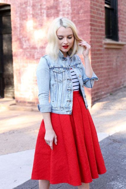22 Excellent Outfits With Red Skirts Styleoholic