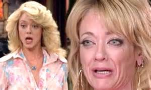 That S Show Star Lisa Robin Kelly Files For Divorce After Her Year