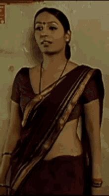 Indian Aunty GIFs Tenor