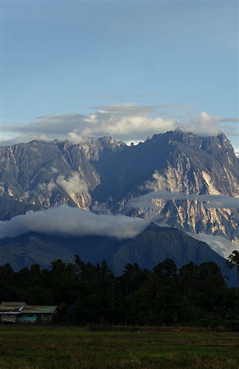 Bangunan pos laju, jalan lapan belas, 88620 kota kinabalu. BSKK 4A (3D2N) Climb Mount Kinabalu | Borneo Sandakan Tours