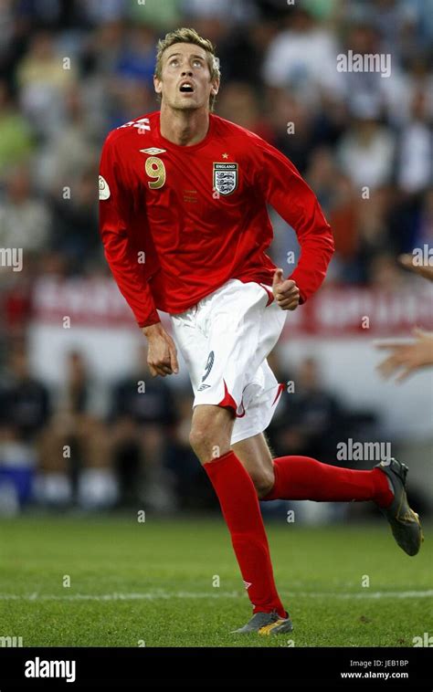 Peter Crouch England And Liverpool Fc Ale Coq Arena Tallinn Estonia 06