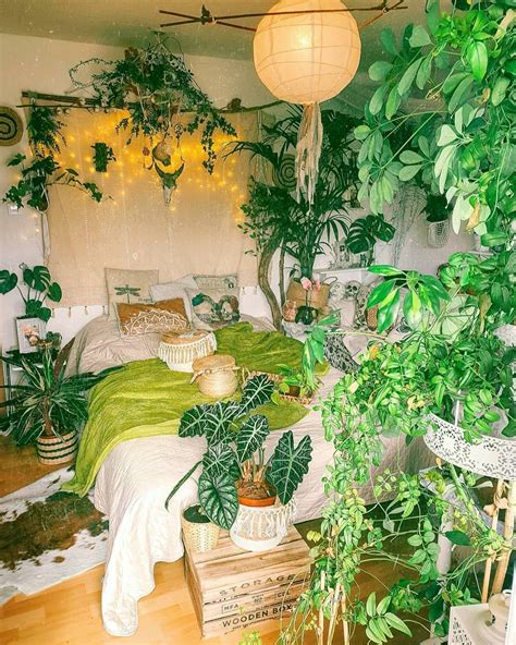 Light Aesthetic Bedroom Jungle Home Design Ideas