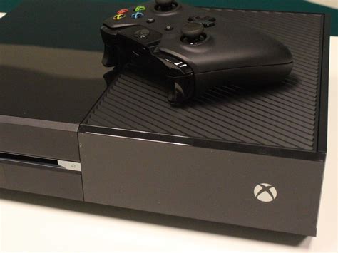 Is jailbreaking even a thing on consoles? Xbox One And Windows 10 Self-Service Refunds To Be ...