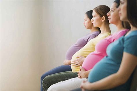 8 tips for boosting your mood during pregnancy