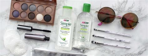 Our Top 6 Make Up Remover Tips Simple® Skincare