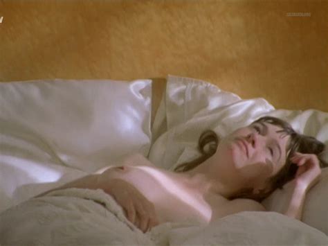 Emily Mortimer nude pics página