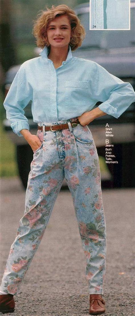 Fashion In The 1990s Clothing Styles Trends Pictures And History