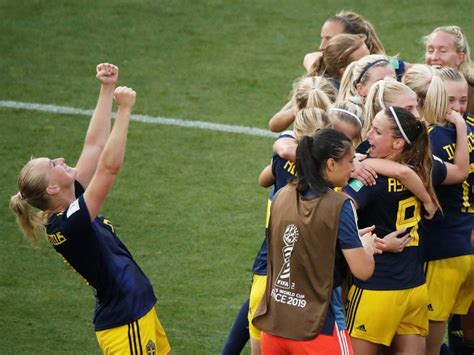 women s world cup 2019 sweden survive late germany onslaught to advance to semi finals the
