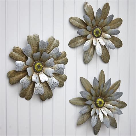 Lotus flower metal wall art lotus metal metal art wall is an excellent way to original design of living room, office and more. Rustic Galvanized Metal Hanging Wall Flowers - Floral ...