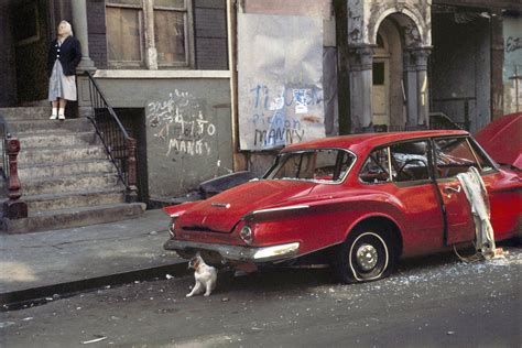 Helen Levitt Color 1971 1981 American Suburb X