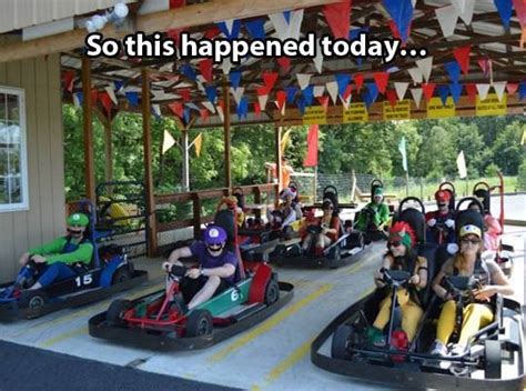 Pin By Gwen Gwendell Parsons On Funny Funny Pictures Mario Kart