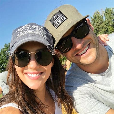 Becca Kufrin Is Going All Out To Get Bachelorette Fiance Garrett Yrigoyen To Fall In Love With