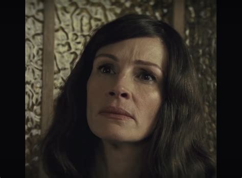 Homecoming Amazon Releases First Trailer For Julia Roberts Series