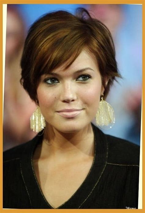 The low maintenance short haircuts for thick hair can change your appearance and assurance throughout a period when you may want it the most. 2020 Popular Easy Maintenance Short Hairstyles