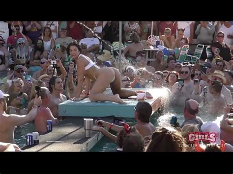 Insane Pussy Twerk Pool Party Key West Fest Sluts Xvideos Com