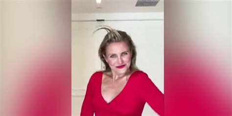 Cameron Diaz Recreates Iconic Theres Something About Mary Hair Gel