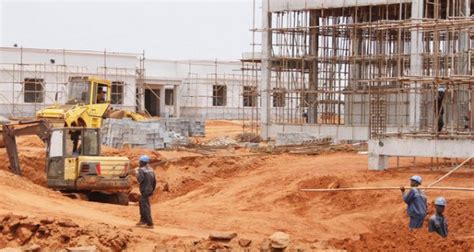 Associação Industrial De Angola Defende Programa De Habitação Social Para Criar Emprego Ver