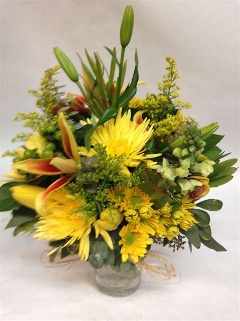 Sunshine Glow Arrangement in San Francisco, CA | Flowers of the Valley