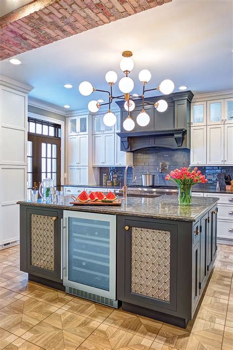 Your kitchen cabinets are a big factor in your kitchen renovation, but they shouldn't have to take up the majority of your project's budget. Kitchen Cabinet Budget Calculator | Ralnosulwe