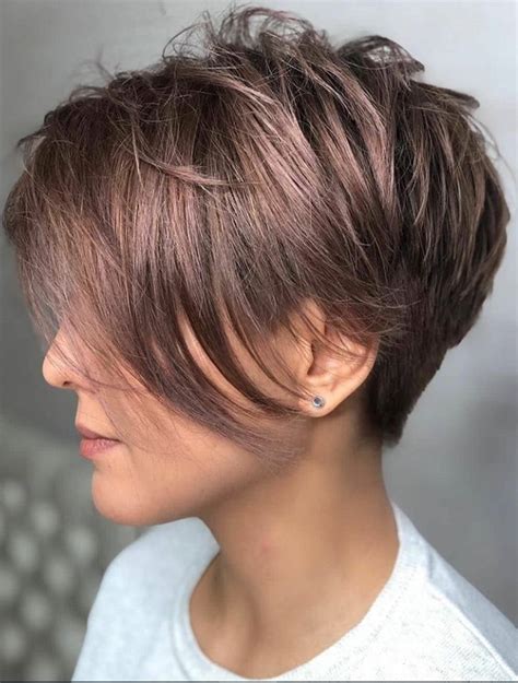 Chic Short Bob Haircuts For Cool Summer Hairstyle Page Of Fashionsum