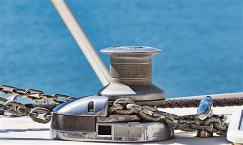 11 Best Anchor Windlasses For Different Types Of Boats