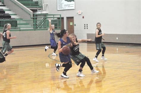 Quinton Girls Basketball Team Camp Stigler News­ Sentinel