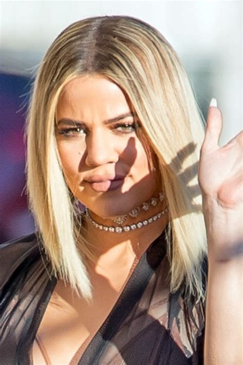 Khloe Kardashians Hairstyles And Hair Colors Steal Her Style