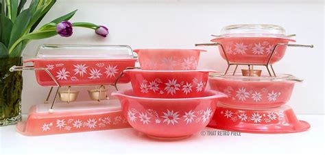Complete Collection Of Agee Pyrex Flannel Flowers In Rose Pink 1963
