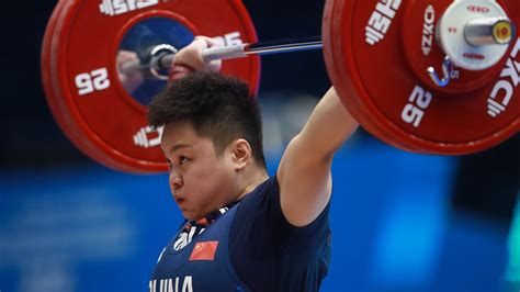 Li wenwen is on facebook. China's Li Wenwen and Wang Zhouyu crown at IWF World Cup - CGTN