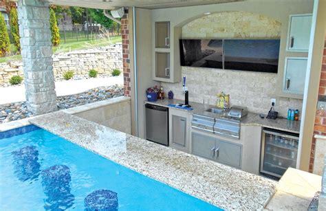 Swim Up Bar Pictures │blue Haven Pools Pool House Designs Pools