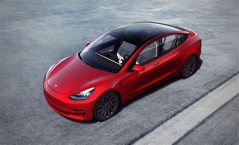 Tesla Model 3 Standard Range Plus 2021 Caratteristiche E Foto