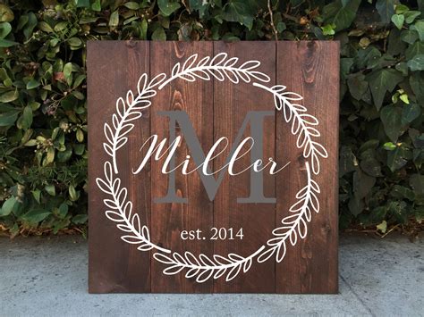 family-monogram-wooden-sign-rustic-home-decor-family-crest-wooden-signs-rustic,-wooden-signs