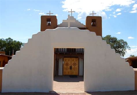 The Taos Pueblo 1000 Years Of History Legends Of America