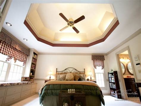 Simply put, this style also looks good. 20 Beautiful Rooms with Tray Ceilings - Page 4 of 4