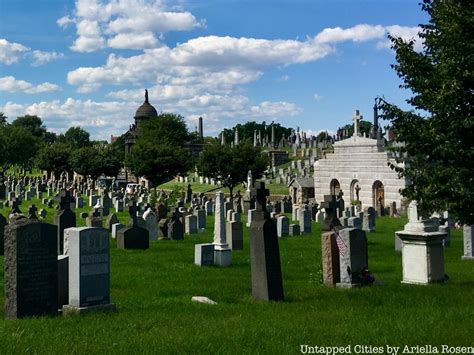 The Top 10 Secrets Of Nycs Calvary Cemetery In Queens The Largest In