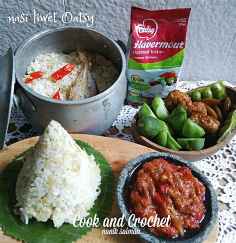 Areh adalah santan kental yang dibumbui berikut resep nasi liwet khas solo lengkap dengan areh santan yang diambil dari buku resep masakan indonesia favorit nasi lengkap oleh. Nasi Liwet Oatsy - My Oatsy All the Way!