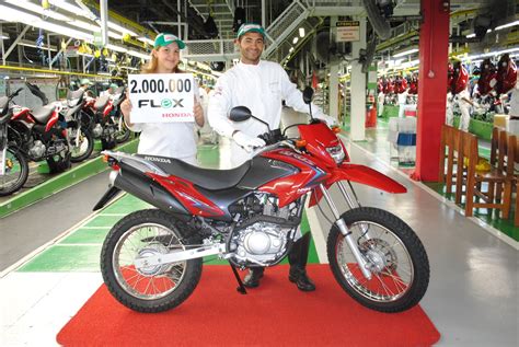 Bros Moto Clube Pe Honda Brasil 2 Milhões De Motos Flex