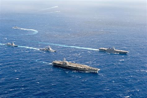 Us 7th Fleet Looks Back At 2016 A Year Of Firsts Commander Us