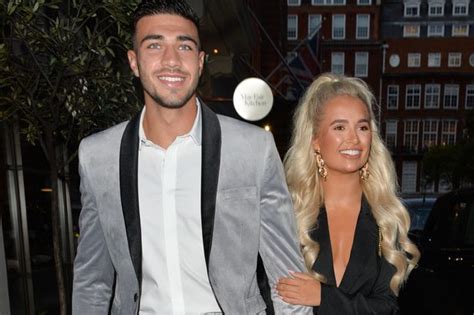Love Islands Molly Mae And Tommy Share Inside Snaps Of Their Luxury Penthouse Daily Star