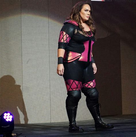 Wwe Raw Women Brie Bella Wwe Gorgeous Ladies Of Wrestling Nia Jax