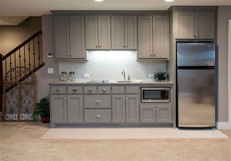 Pay close attention to every little thing adding the little details. 45 Basement Kitchenette Ideas to Help You Entertain in ...